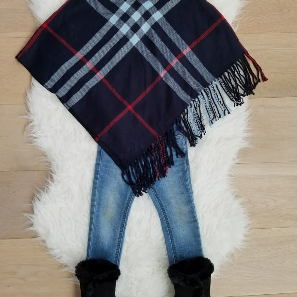 Toddler Girl Fringe Poncho Holiday Christmas Gift for Her - 4 Colors!! - Picture 4 of 8